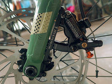 Load image into Gallery viewer, UPGRADED Traction GRRIT with hydraulic calipers size S (2nd hand)