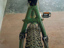 Load image into Gallery viewer, UPGRADED Traction GRRIT with hydraulic calipers size S (2nd hand)