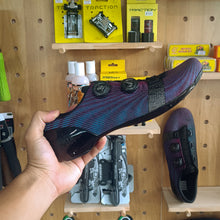 Load image into Gallery viewer, Rapha Pro Team Shoes size 44.5 EU (2nd hand)