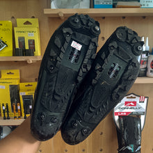 Load image into Gallery viewer, Bont RIOT+ MTB Carbon Composite Cycling Shoes - size 10 US (2nd hand)