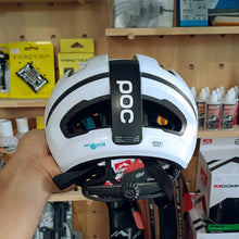 Load image into Gallery viewer, POC OMNI AIR SPIN size Medium- White/White (2nd hand)