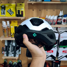 Load image into Gallery viewer, Lazer Strada KinetiCore White