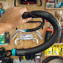 Load image into Gallery viewer, LEXON Carbon Road Integrated Handlebar (2nd hand)
