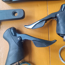 Load image into Gallery viewer, Shimano Sora Groupset with Disc brake caliper (flatmount) / FSA Vero Crankset with BB (2nd Hand)