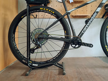 Load image into Gallery viewer, Cannondale F-Si Carbon 4 Lefty size S/M (2nd Hand)