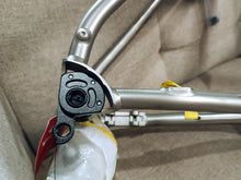 Load image into Gallery viewer, Hi-Light G7.2 Titanium frameset