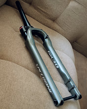 Load image into Gallery viewer, Speedone Gravel Suspension Fork GX-30 (2nd Hand - unused)