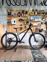 Load image into Gallery viewer, Weapon Hammer (2nd Hand)