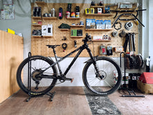 Load image into Gallery viewer, Weapon Hammer (2nd Hand)