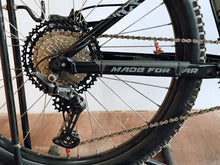 Load image into Gallery viewer, Weapon Hammer (2nd Hand)