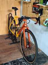 Load image into Gallery viewer, FOCUS Mares All Road GRX size M (Second hand)