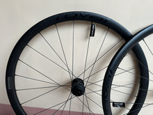 Load image into Gallery viewer, Roval Terra C Wheelset (2nd Hand)