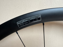 Load image into Gallery viewer, Roval Terra C Wheelset (2nd Hand)