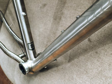Load image into Gallery viewer, Hi-Light G7.2 Titanium frameset size S (2nd hand)