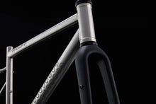 Load image into Gallery viewer, Hi-Light G6 Titanium frameset
