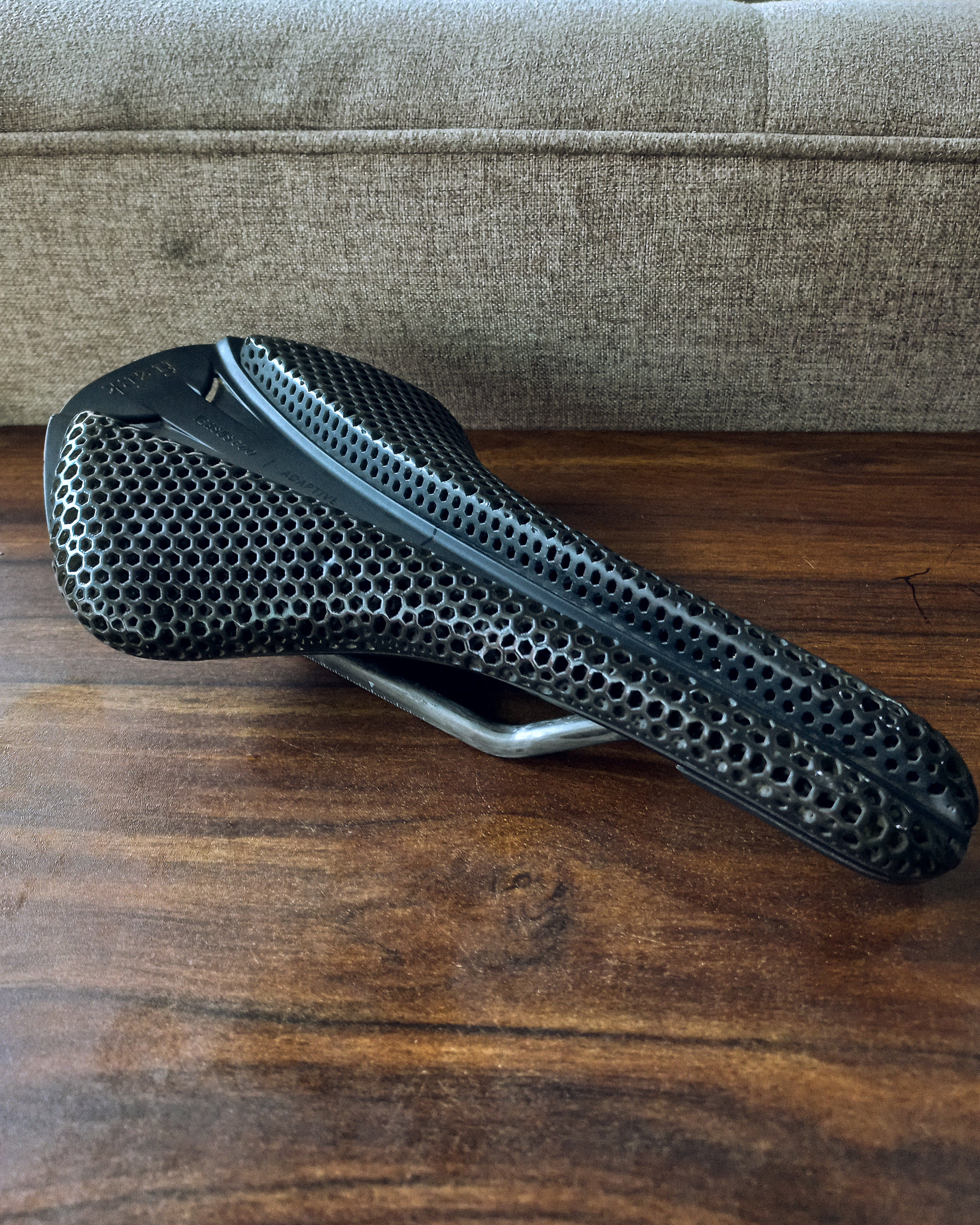 パーツ FIZIK ANTARES VERSUS EVO ADAPTIVE R3 Fi'zi:k Antares Versus Evo R3 Adaptive Saddle - Men's - Components