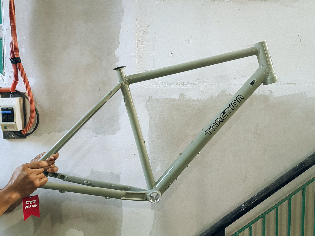 Traction Rover Stone Gray Frameset (MEDIUM)