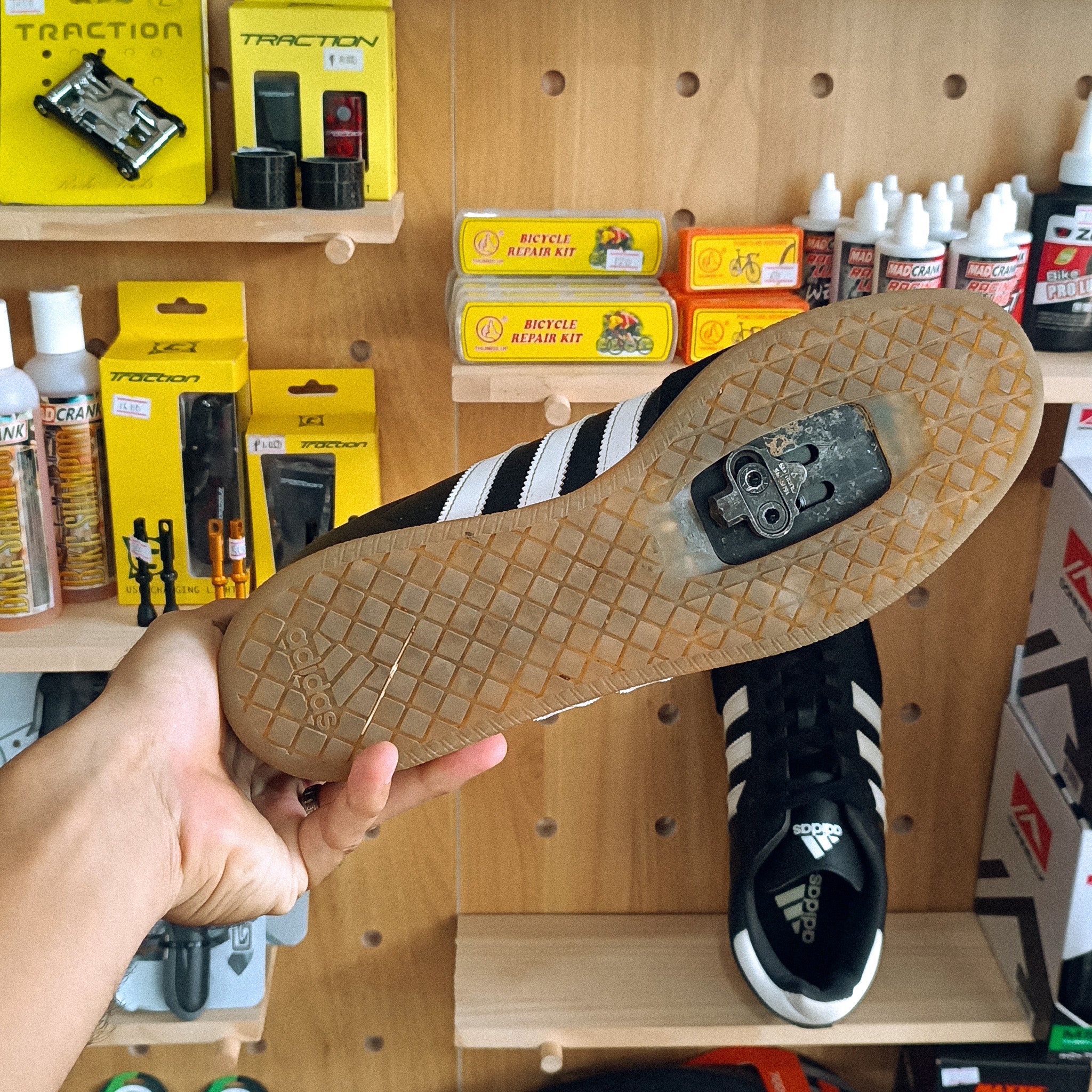 adidas Velosamba size 11 1/2 US (2nd hand) – Villain Cycles PH