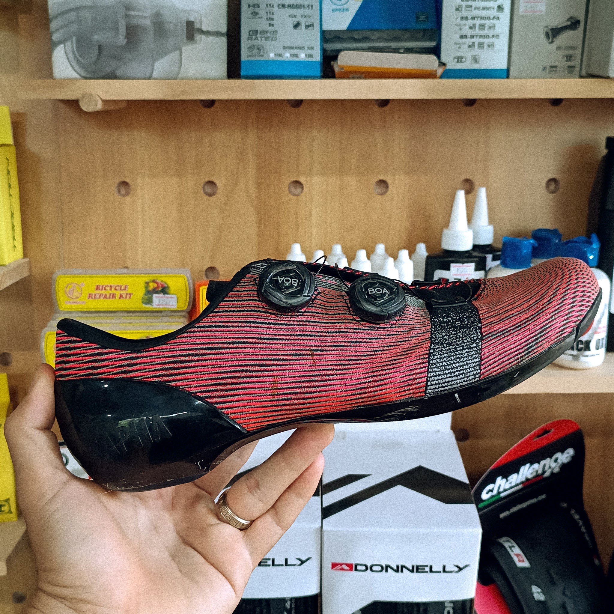 Rapha Pro Team Shoes size 44 EU (2nd hand) – Villain Cycles PH