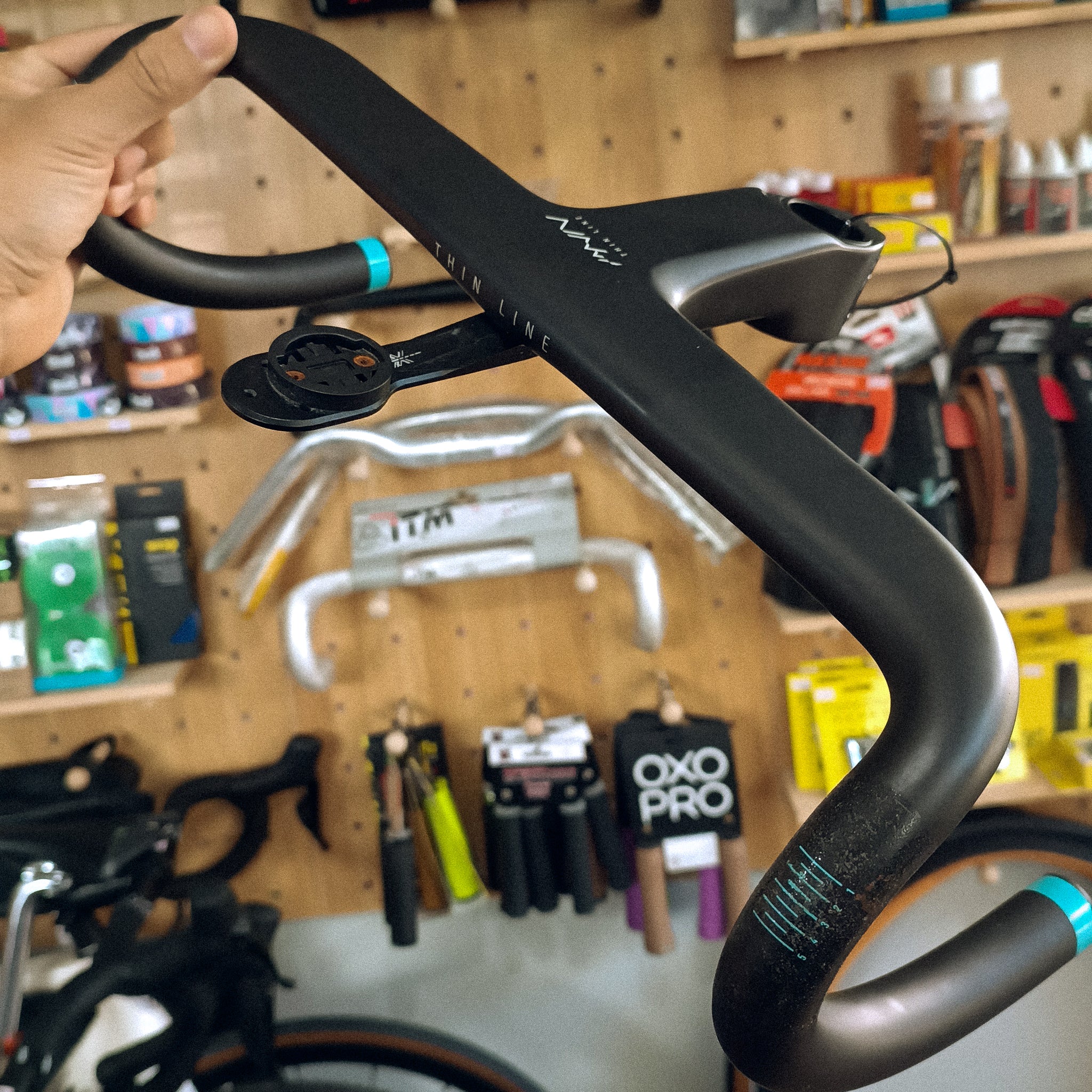 LEXON Carbon Road Integrated Handlebar (2nd hand) – Villain Cycles PH