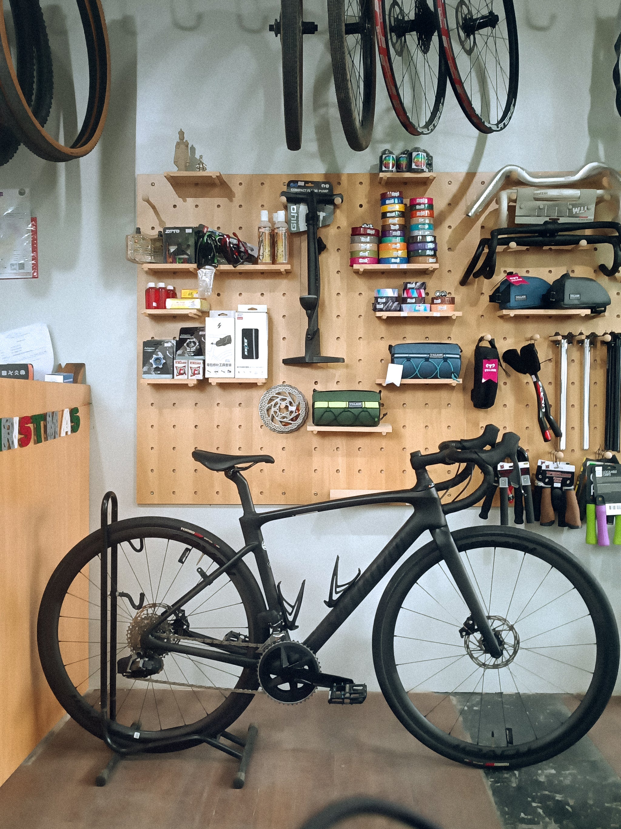 SPECIALIZED ROUBAIX COMP SRAM RIVAL 大阪浜松 Specialized Roubaix Comp - SRAM Rival eTap AXS – Strictly Bicycles