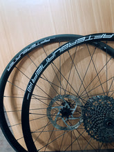 Load image into Gallery viewer, FSA Afterburner WideR MTB Wheelset w/ SRAM Rival cogs 11/42t and Rotor (2nd Hand)
