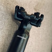 Load image into Gallery viewer, Specialized Pro 2 Alloy Seatpost 30.9 (2nd hand)
