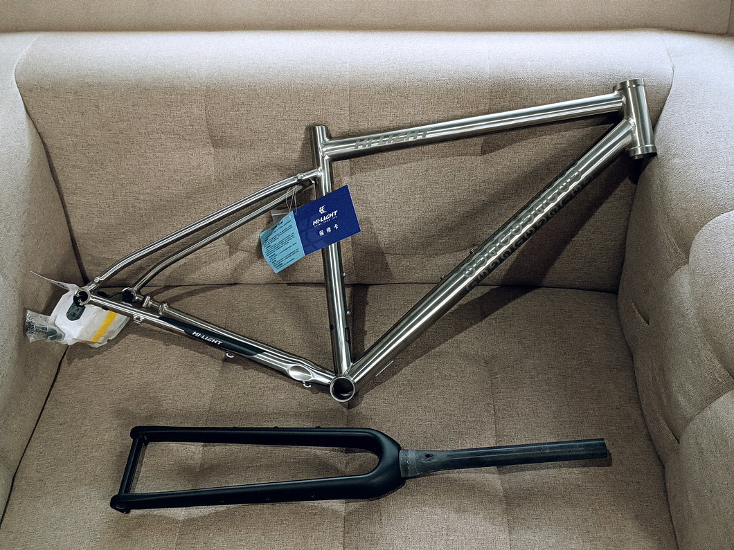 Hi-Light G6 Titanium frameset