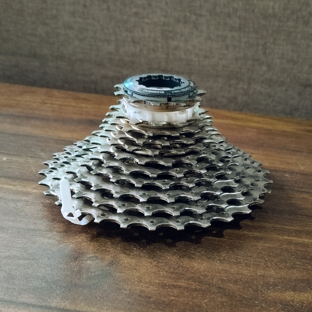 Shimano Ultegra 11-30t Cassette CS-R8000  (2nd hand)