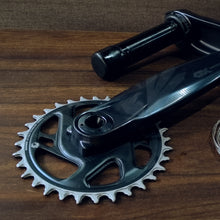 Load image into Gallery viewer, SRAM GX Eagle DUB Crankset w/ free GX shifter(2nd Hand)
