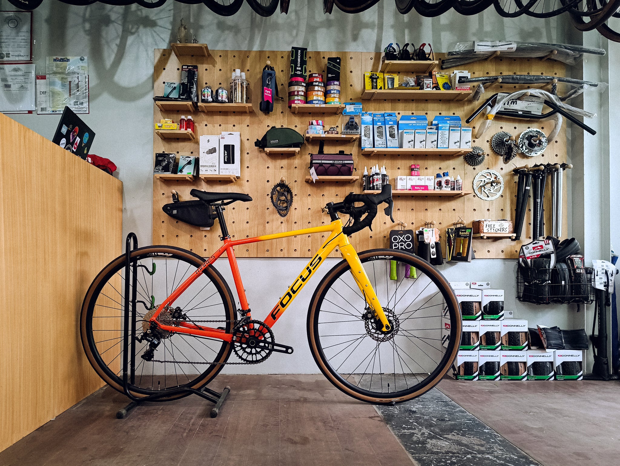 FOCUS シクロクロスバイク MARES AL XSサイズ FOCUS Mares All Road Build size XS – Villain Cycles PH