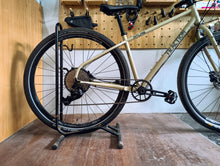 Load image into Gallery viewer, Traction Atlas Flat Bar Build size S (Shimano Hydraulic brakes)
