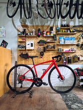 Load image into Gallery viewer, Trek Domane AL2 size 49 (2nd Hand)
