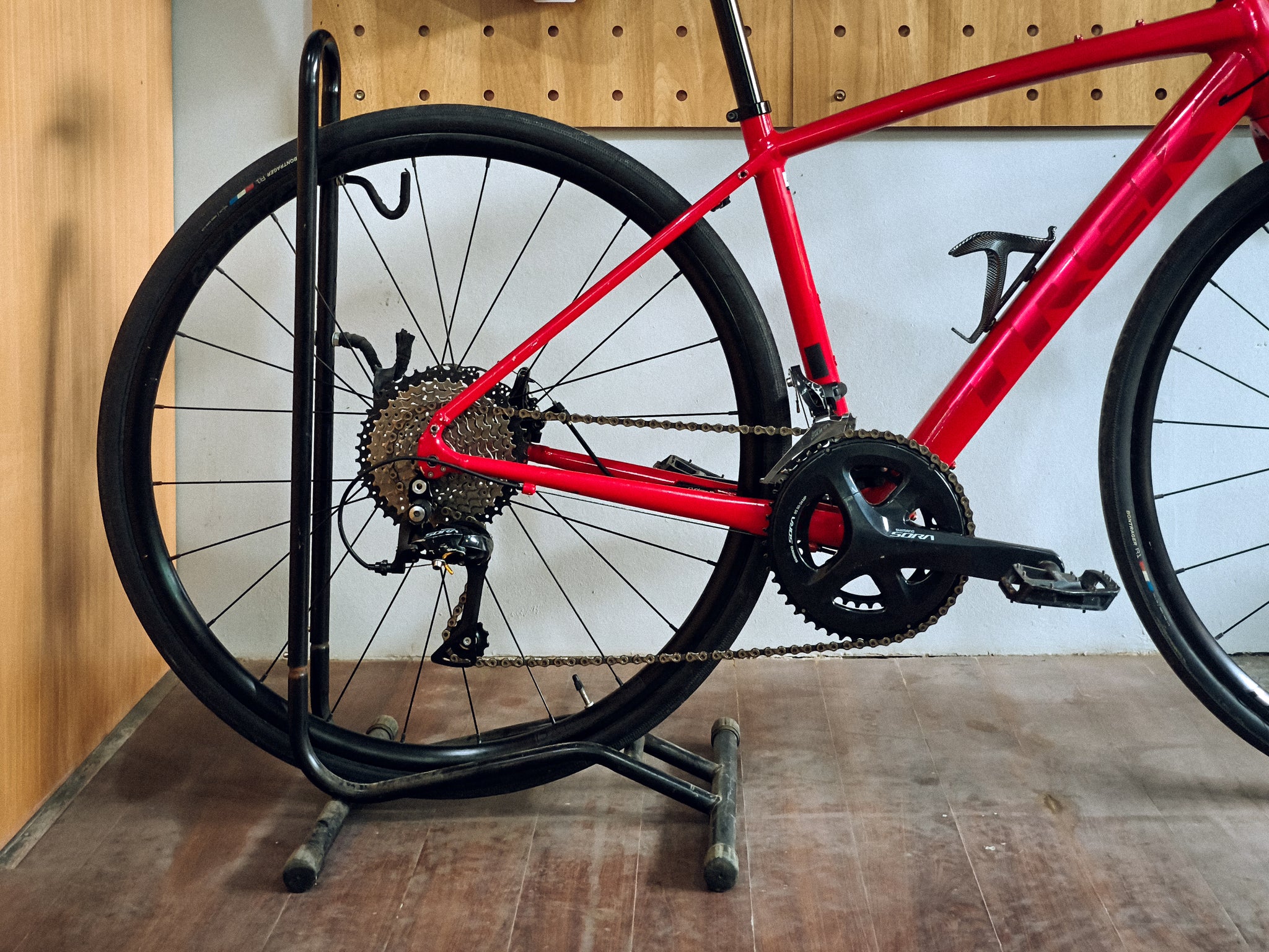 Trek Domane AL2 size 49 (2nd Hand) – Villain Cycles PH