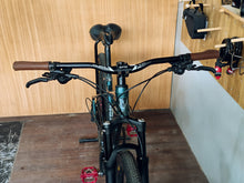 Load image into Gallery viewer, Foxter Ft4.2 MTB Medium (2nd Hand)
