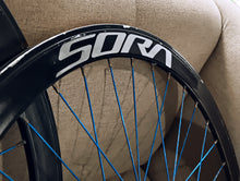 Load image into Gallery viewer, Custom Aero &quot;Sora&quot; Wheelset (2nd Hand)
