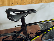 Load image into Gallery viewer, Giant Propel Advanced Pro 2 Medium/Large and extra wheelset (2nd Hand)
