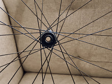 Load image into Gallery viewer, Syncros RP 2.0 Disc wheels (2nd Hand)
