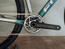 Load image into Gallery viewer, FOCUS Mares Flat Bar Silverado Surf
