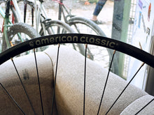 Load image into Gallery viewer, American Classic QR Wheelset 700c
