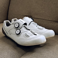 Load image into Gallery viewer, Shimano S-phyre RC902 size 43.5 (2nd hand)
