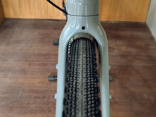 Load image into Gallery viewer, Traction Rover Stone Gray Custom Build Small
