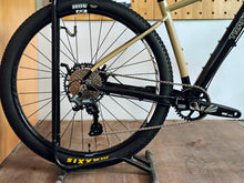 Load image into Gallery viewer, Traction Path X with Carbon Fork size S CUSTOM
