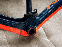 Load image into Gallery viewer, 2018 Norco Threshold C size 53 frameset (2nd hand)
