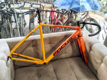 Load image into Gallery viewer, FOCUS Mares frameset size M (Second hand)

