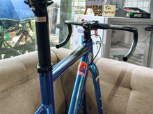 Load image into Gallery viewer, Pinewood Invasor size 50 Frameset (2nd Hand)
