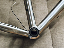 Load image into Gallery viewer, Hi-Light G7.2 Titanium frameset size S (2nd hand)
